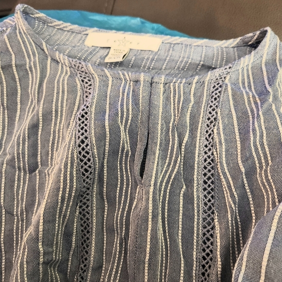 Fever Blue & White Striped Whistler's Long Sleeve Ladder Lace BOHO Top Sz Small - Picture 4 of 12
